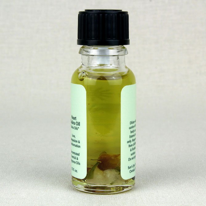 Suns Eye Heart Chakra Oil Concentrate 1/2 oz Bottle - side view